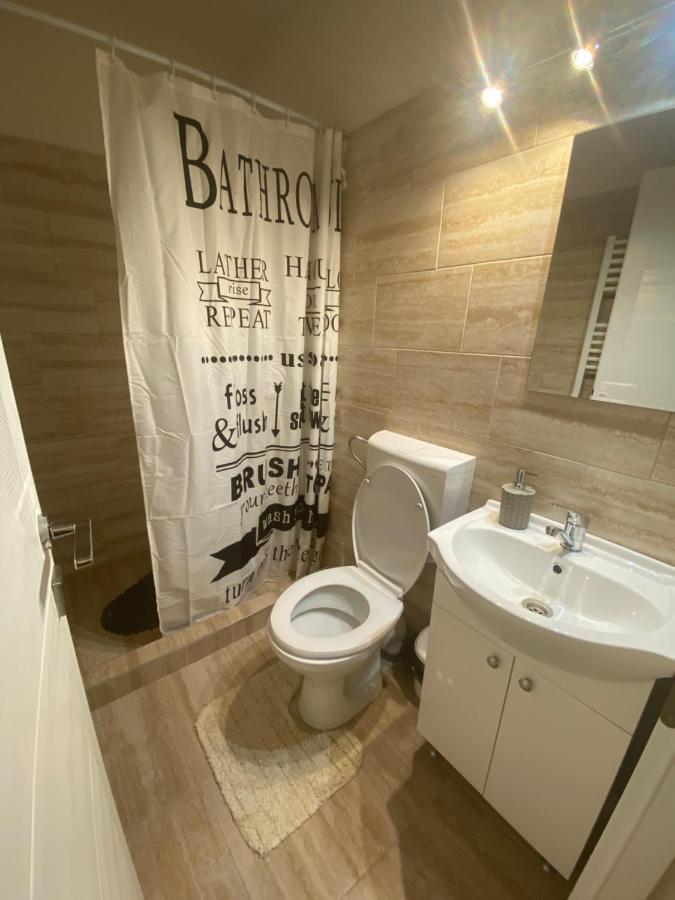 Guest House Zoreni Mociu Экстерьер фото