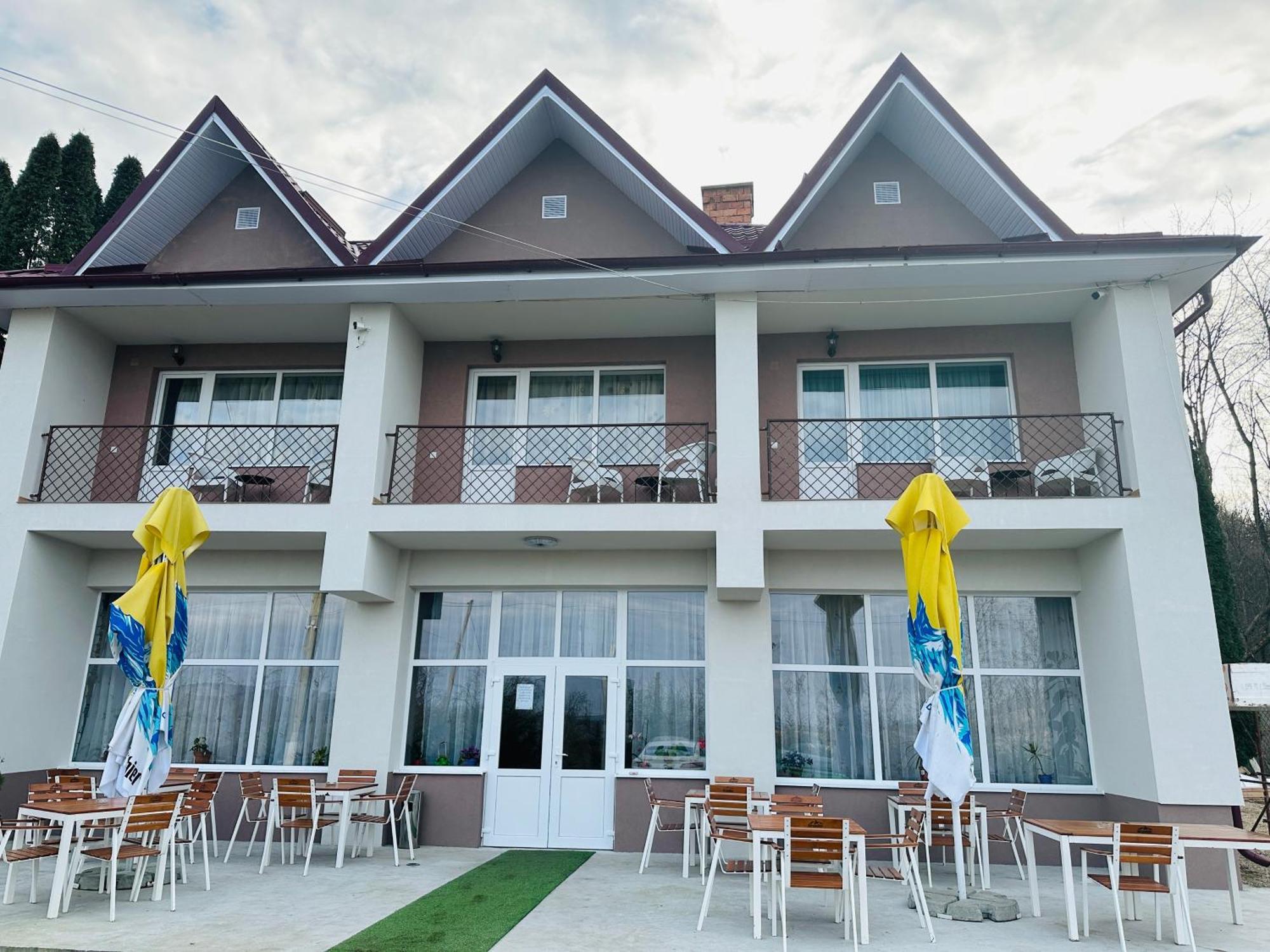 Guest House Zoreni Mociu Экстерьер фото